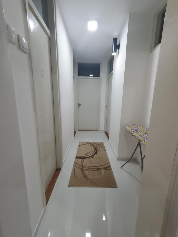 Apartman Centar Lux Pirot Exterior photo