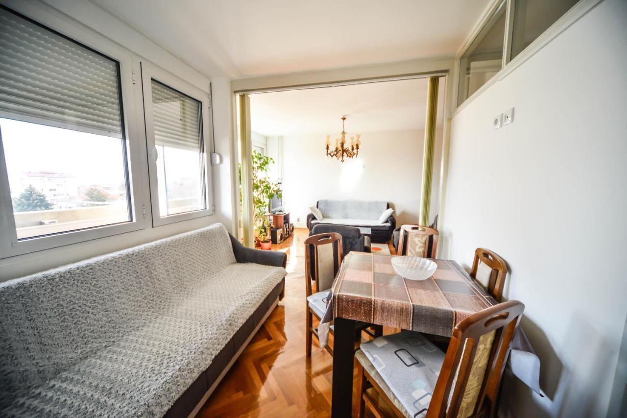 Apartman Centar Lux Pirot Exterior photo