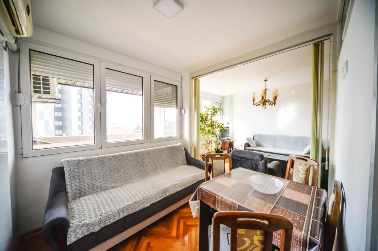 Apartman Centar Lux Pirot Exterior photo